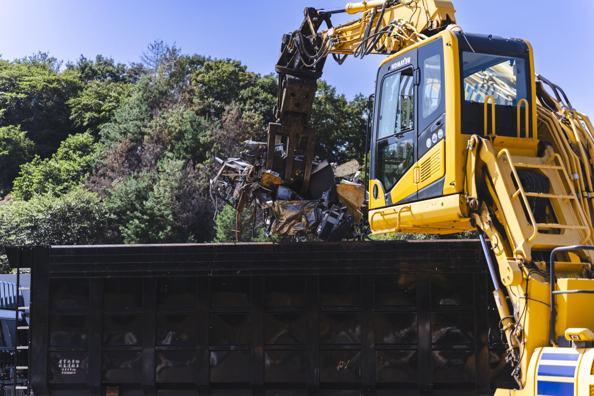 福富商事株式会社｜鉄・非鉄金属や農機・重機を高価買取！